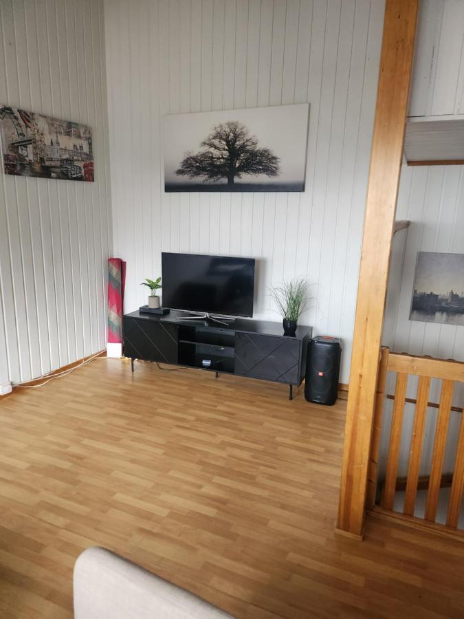 Apartment By The Lakeside Tromsø Buitenkant foto