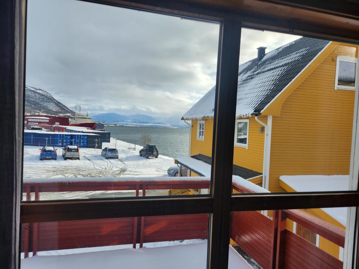 Apartment By The Lakeside Tromsø Buitenkant foto